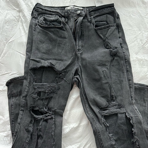 Hollister Ripped Straight Leg Black Jeans - Picture 2 of 3